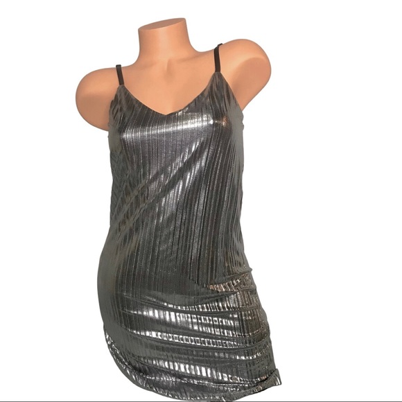 Design Lab Metallic Pleated Shift Dress - Picture 1 of 10